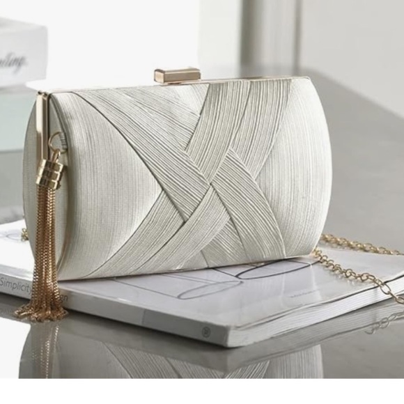 Womens Elegant Tassel Evening Clutch Cross Body & Purse Bag Wedding & Party - Picture 4 of 4